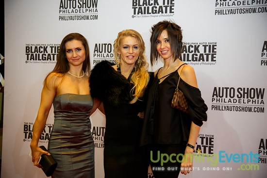Black Tie Tailgate 2017 - Red Carpet Photos