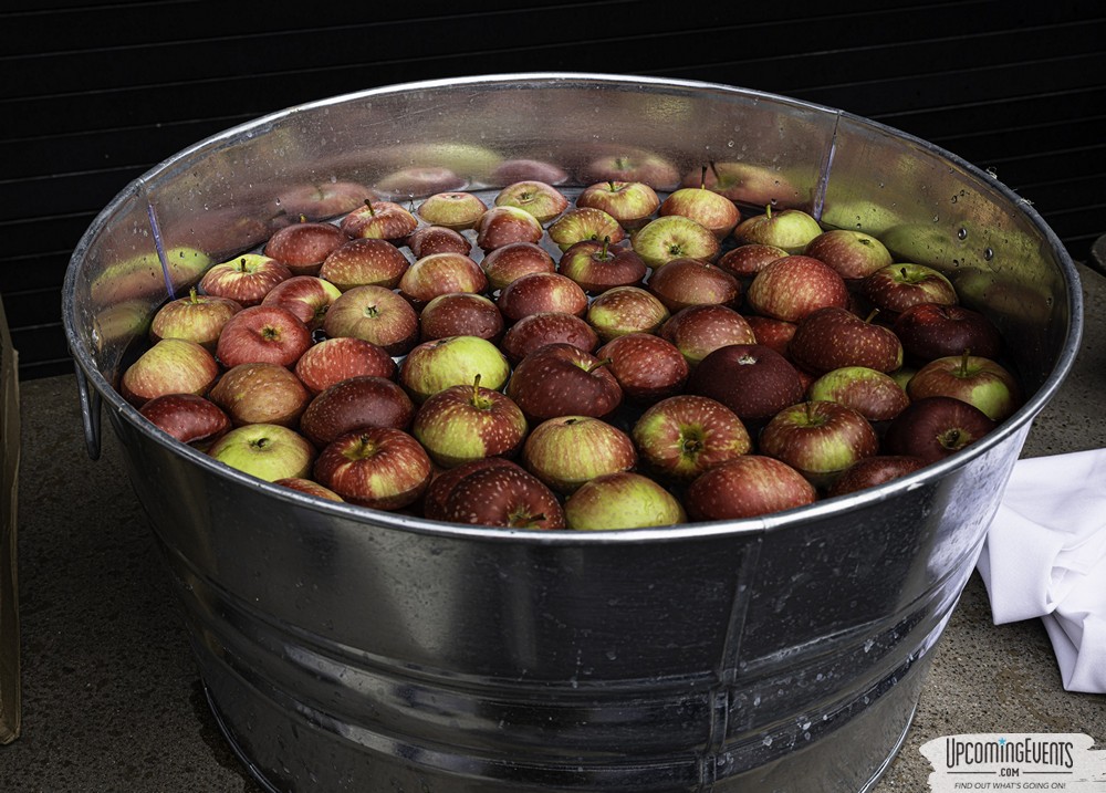 Sippin' By The River 2019