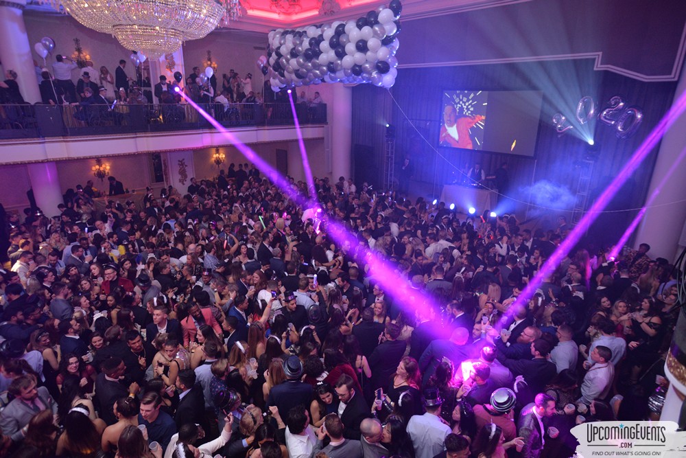 Glitter City Gala NYE Party at The Bellveue Hotel