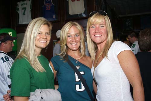 McFadden's EAGLES Home Game - Week 1