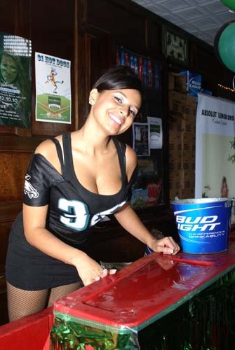 McFadden's EAGLES Home Game - Week 1