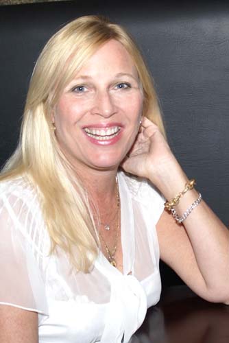 Melanie Finley Ovarian Cancer Foundation Benefit