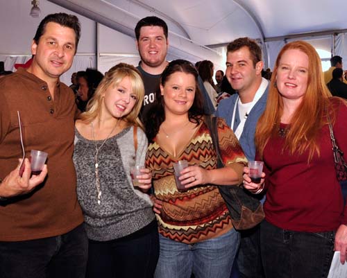 Sippin By The River 2010 (Gallery 1)