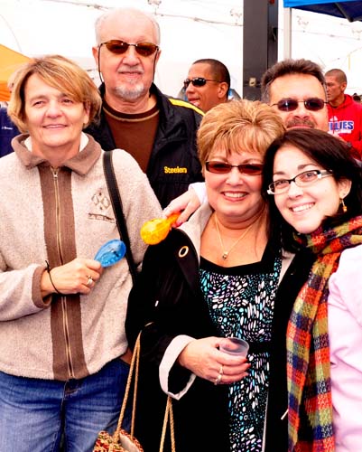 Sippin By The River 2010 (Gallery 1)