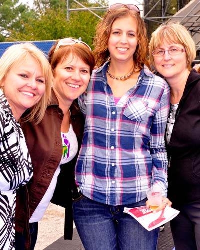 Sippin By The River 2010 (Gallery 1)