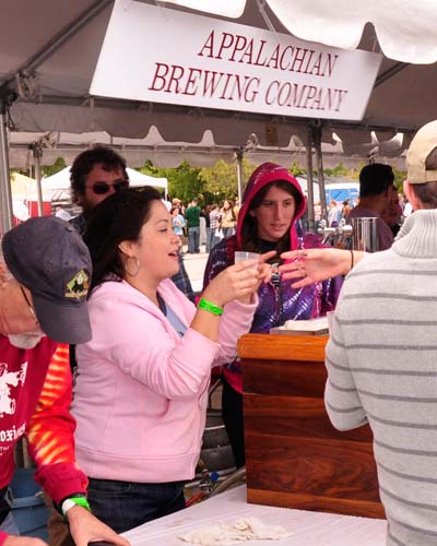 Sippin By The River 2010 (Gallery 1)