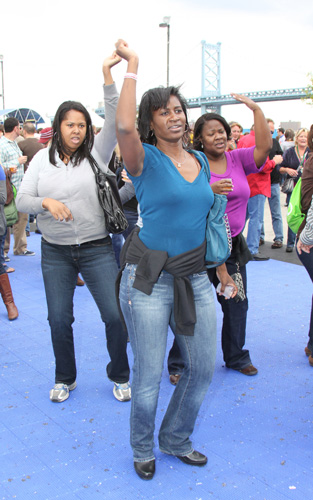 Sippin By The River 2010 (Gallery 3)