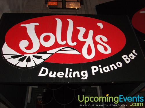 Dueling Piano Happy Hour
