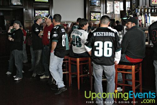 McFadden's EAGLES Home Game Week 6