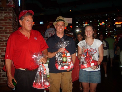 Fan Fridays @ Chickie & Pete's!