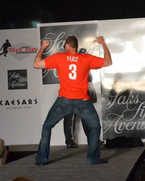 Shane Victorino All-Star Celebrity Fashion Show