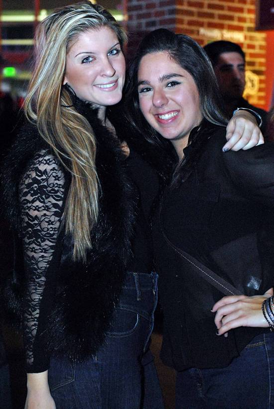 Thanksgiving Eve @ XFINITY Live!