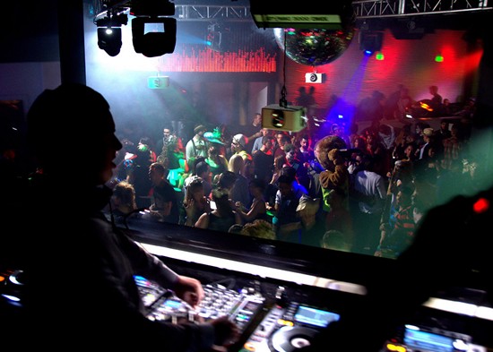 Vampires + Vixens @ Lit Ultrabar