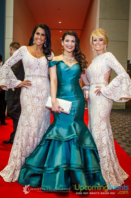 Black Tie Tailgate 2016 - Red Carpet Photos