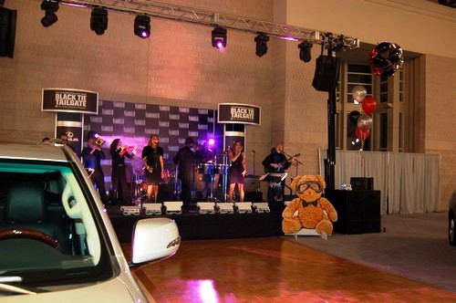 Philadelphia Auto Show Black Tie Tailgate (Gallery D)