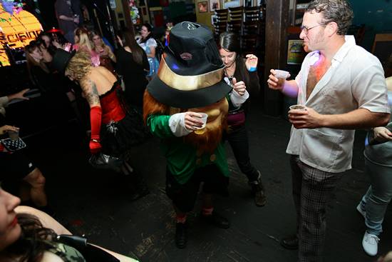 Walk the Dead Carpet 2013