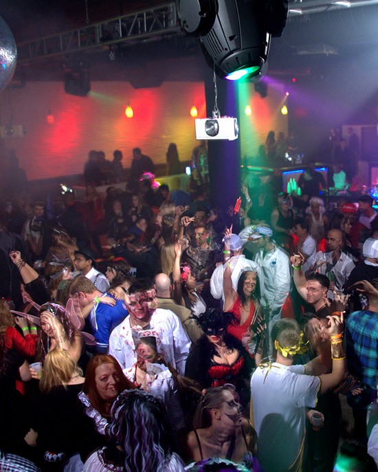 Vampires + Vixens @ Lit Ultrabar