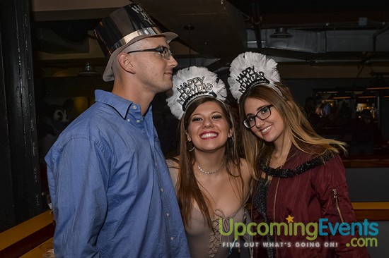 RESOLUTION: NYE @ Lucky Strike