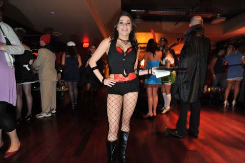 Halloween 2009 - Vampires + Vixens