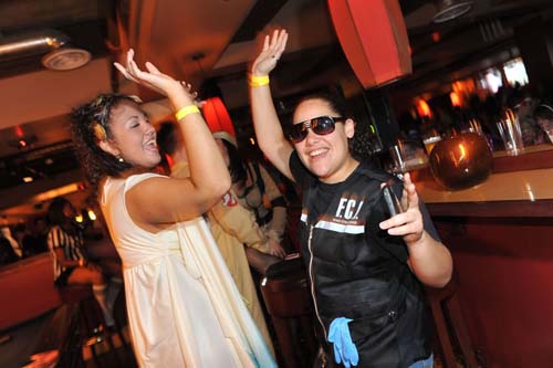 Halloween 2009 - Vampires + Vixens