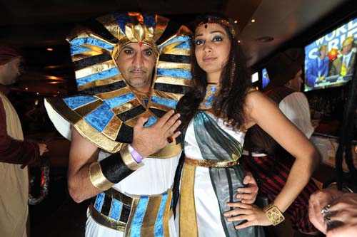 Halloween 2009 - Vampires + Vixens