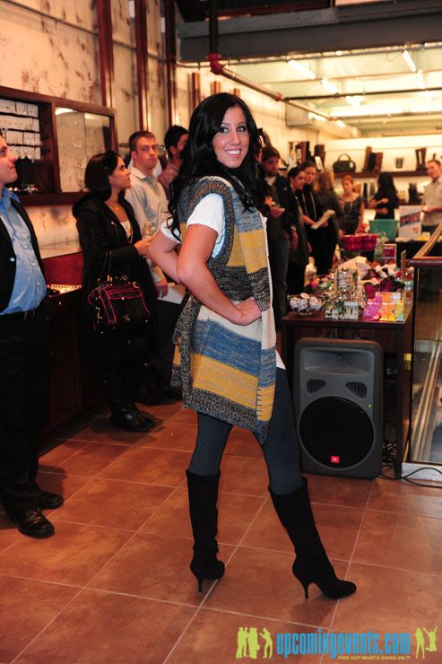 Sixers Dancers Charity Shopping Event