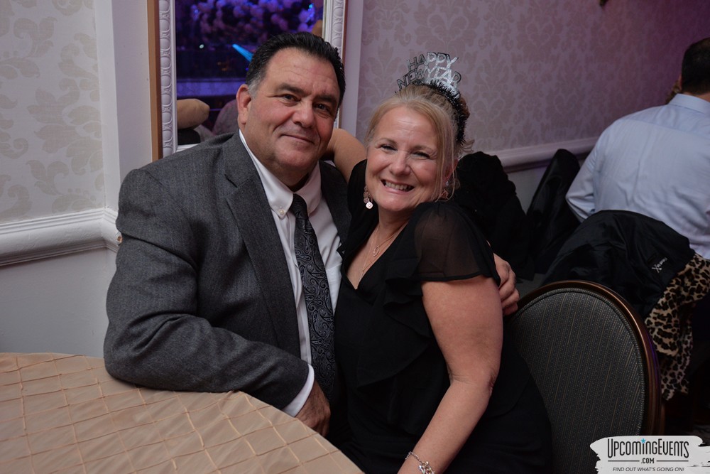 Glitter City Gala NYE Party at The Bellveue Hotel