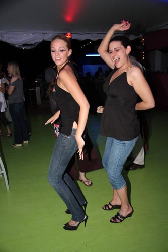 Fashion Up - Summer Fashions 2010