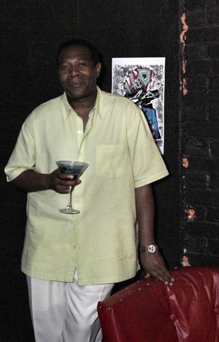 Self Expression eXperiment