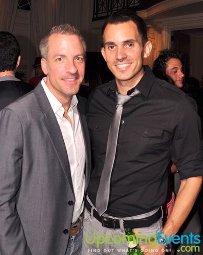 Fashion Up - Fall Fashions 2010