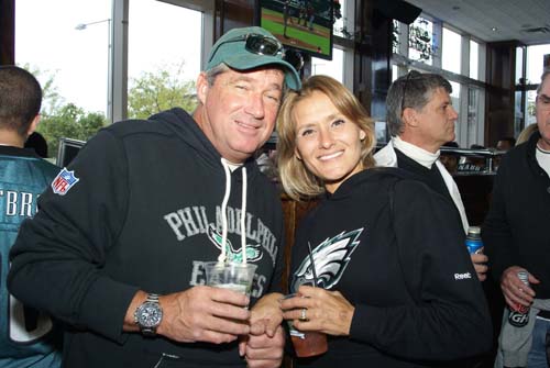 McFadden's EAGLES Home Game - Week 4