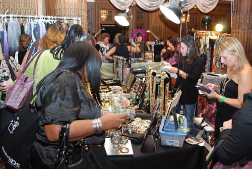 Shecky's Girls Night Out