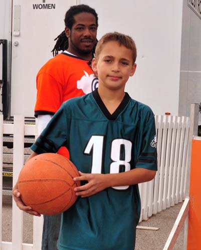 Sippin By The River 2010 (Gallery 1)