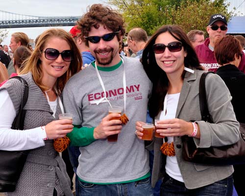 Sippin By The River 2010 (Gallery 1)