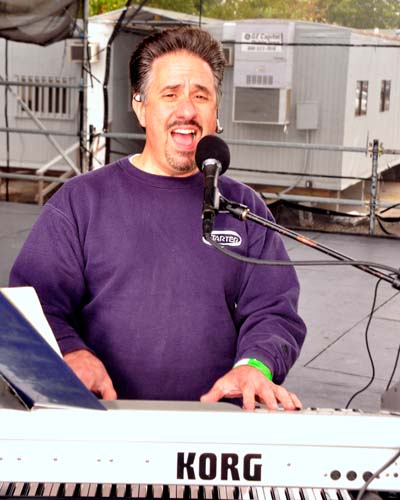 Sippin By The River 2010 (Gallery 1)