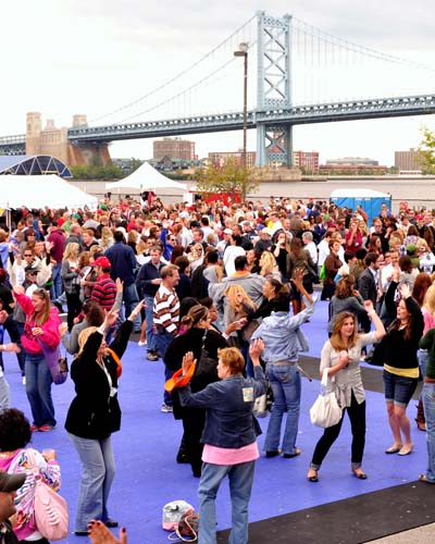 Sippin By The River 2010 (Gallery 1)