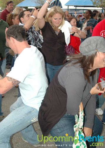 Sippin By The River 2010 (Gallery 2)