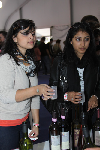 Sippin By The River 2010 (Gallery 3)