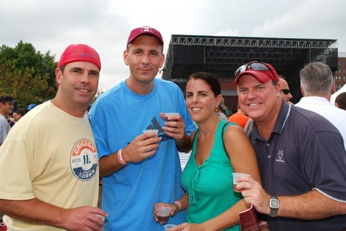 Sippin By The River 2008 (Gallery 1)