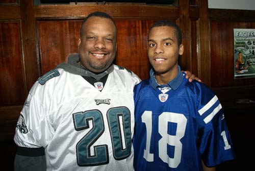 McFadden's EAGLES Away Game - Week 8