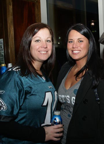 McFadden's EAGLES/Giants Home Game - Week 10