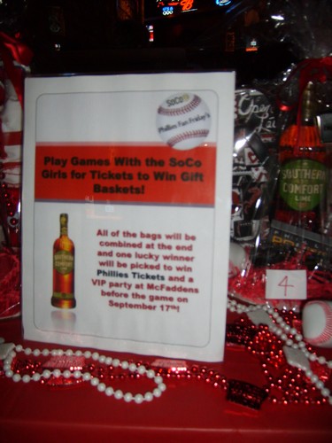 Fan Fridays @ Chickie & Pete's!