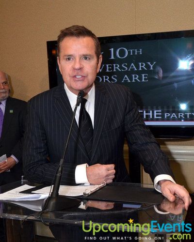 Donors are Heroes THE Party