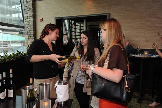 Harvest Seasonal Grill & Wine Bar Spring Menu & Wine Tasting