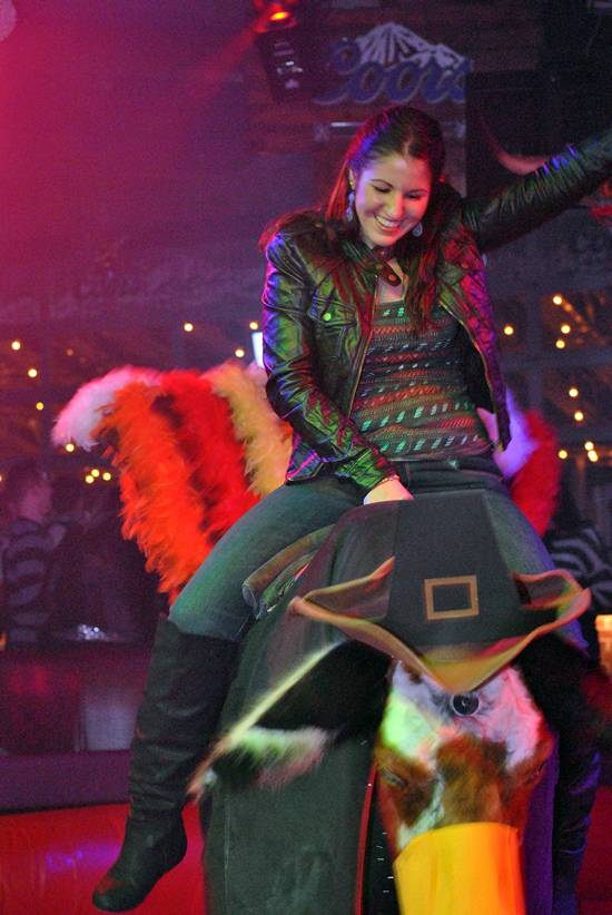 Thanksgiving Eve @ XFINITY Live!