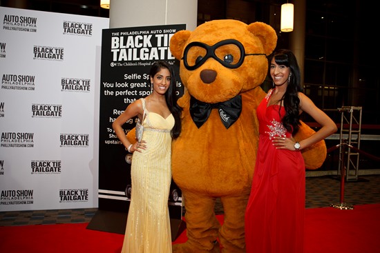 Black Tie Tailgate 2015 - Red Carpet